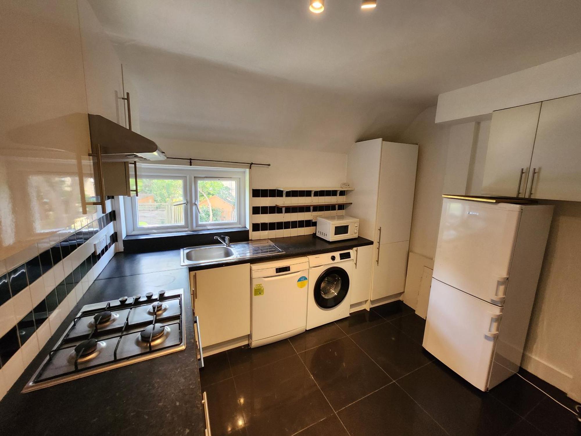 Flat With Work Station, Monitor, Smart Tv & Netflix Apartment London Luaran gambar